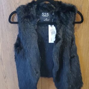 525 America Luxe Black Faux Fur Vest
